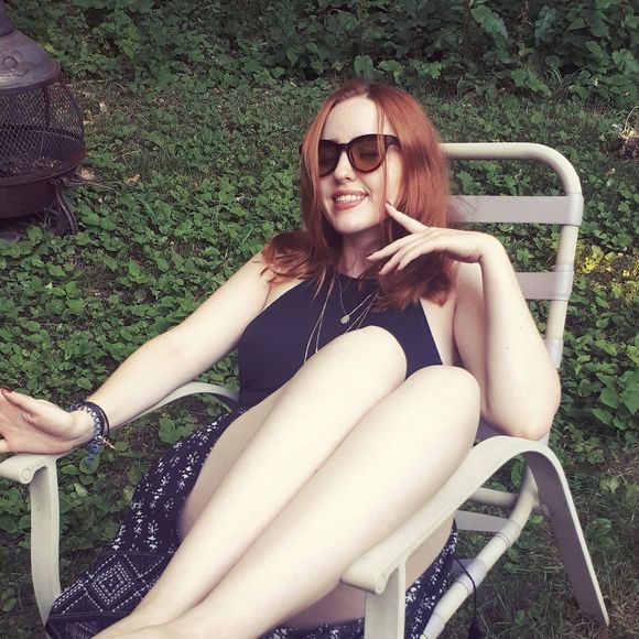 Meet your Posher, Monica - Picture 1 of 1